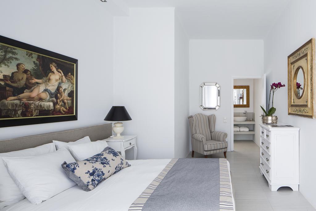 فندق إيميروفيغليفي  La Maltese Caldera Concept الغرفة الصورة
